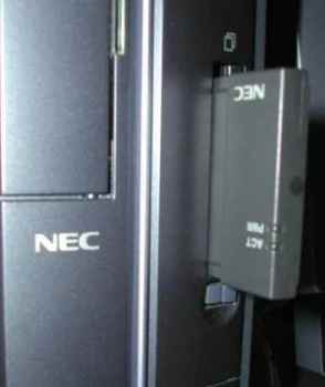 �����ڑ��p�q�@